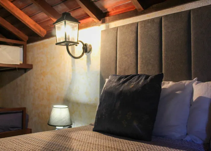 Casa Pe Na Areia Mosteiros (Azores)